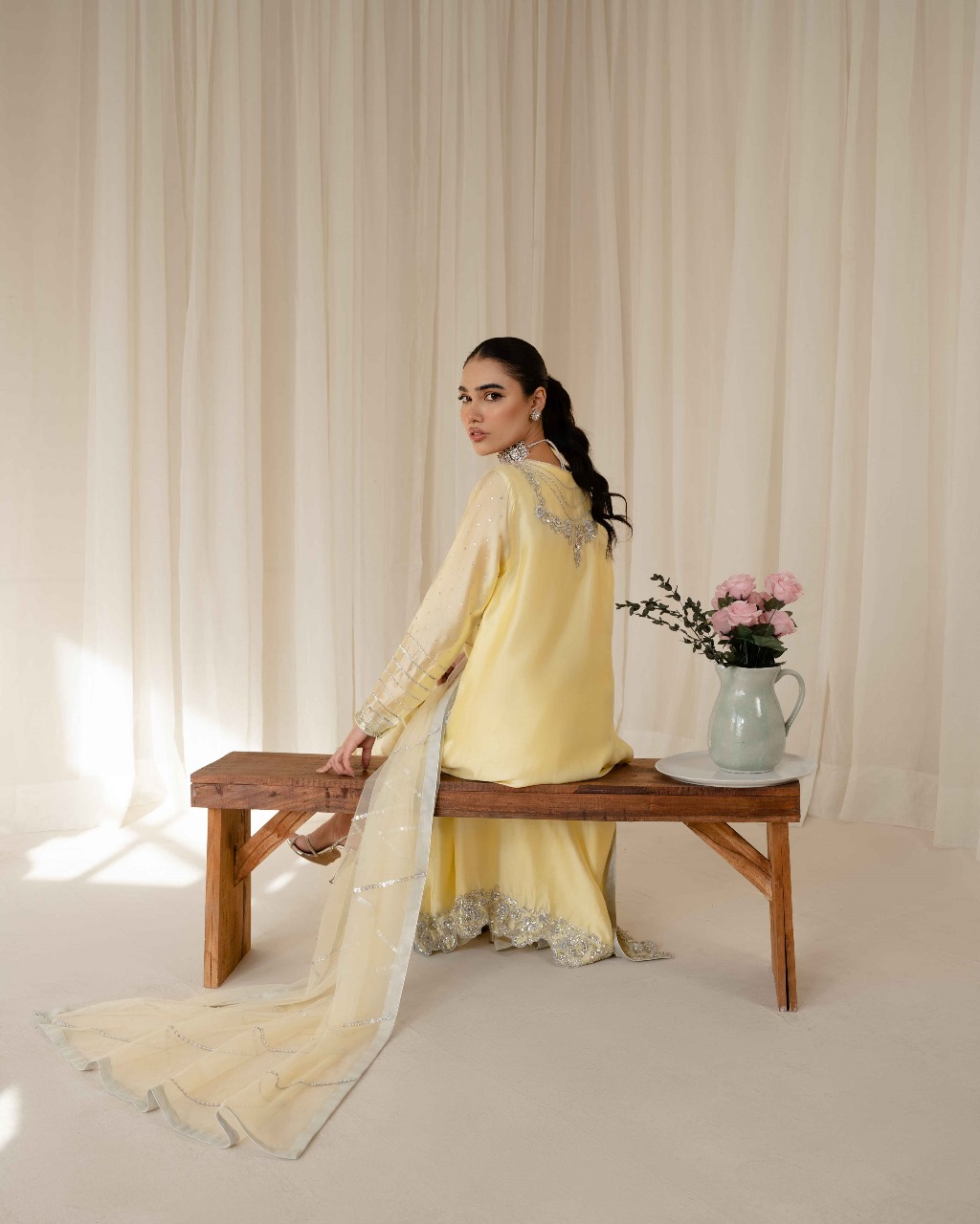 AAIRA | Lemon Yellow
