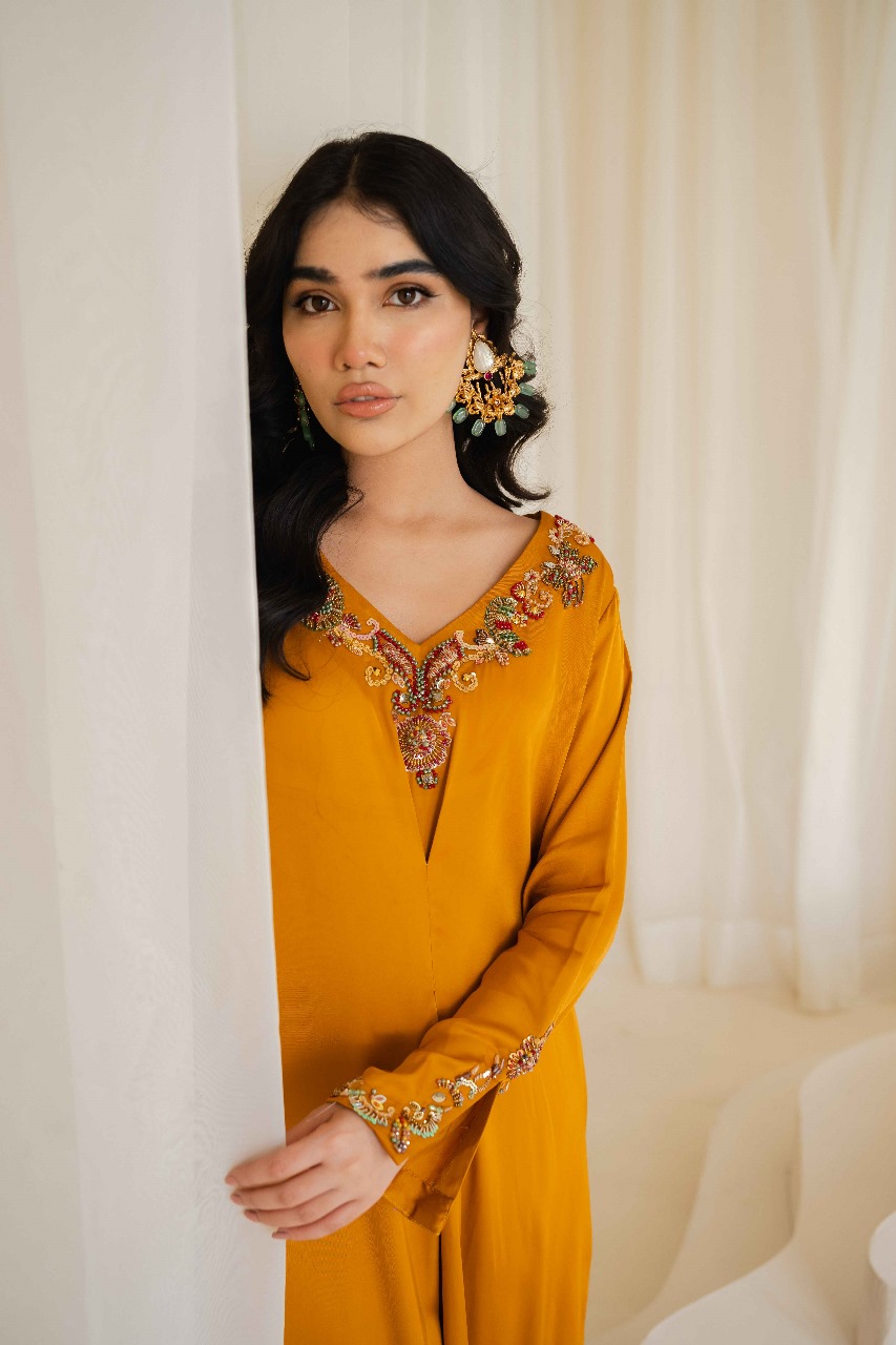AAIRA | Mustard