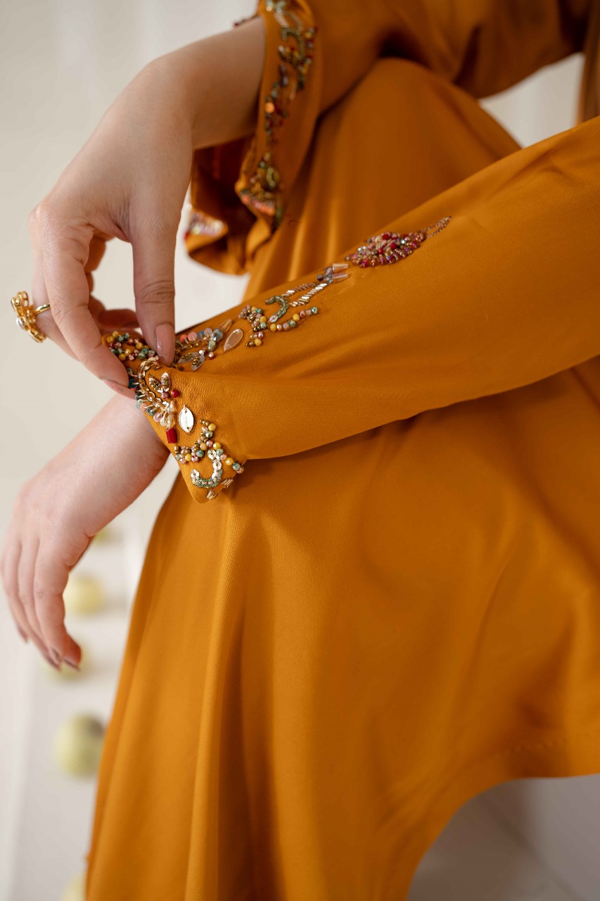 AAIRA | Mustard