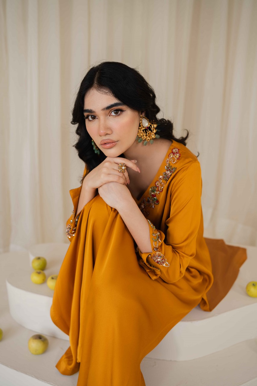 AAIRA | Mustard