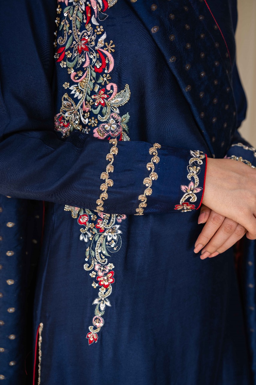 AAIRA | Navy Blue