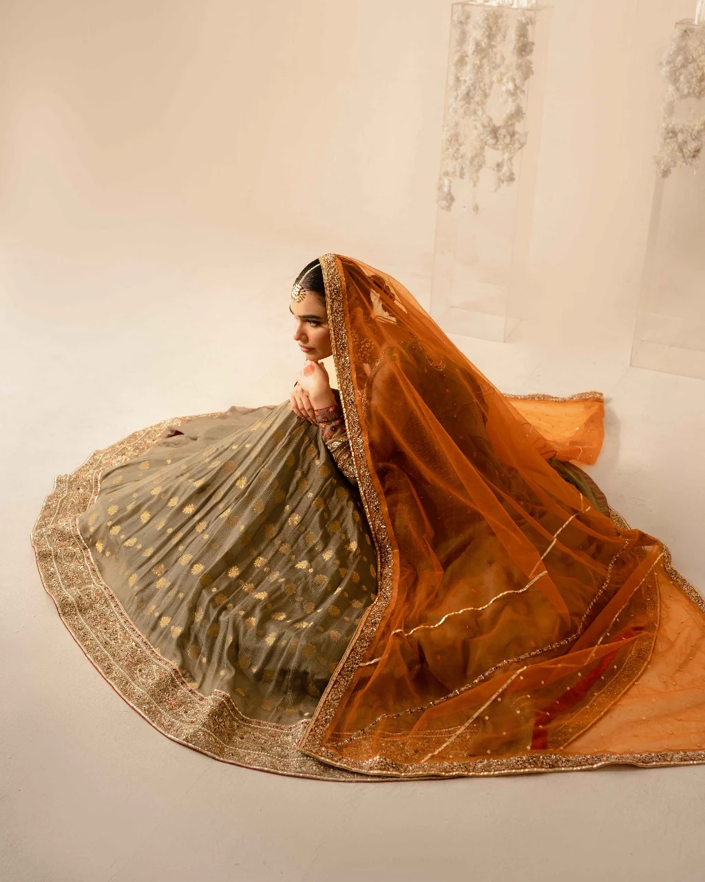 AAIRA | Olive green