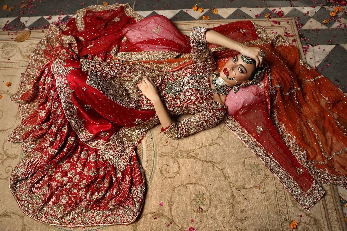 LAL ISHQ