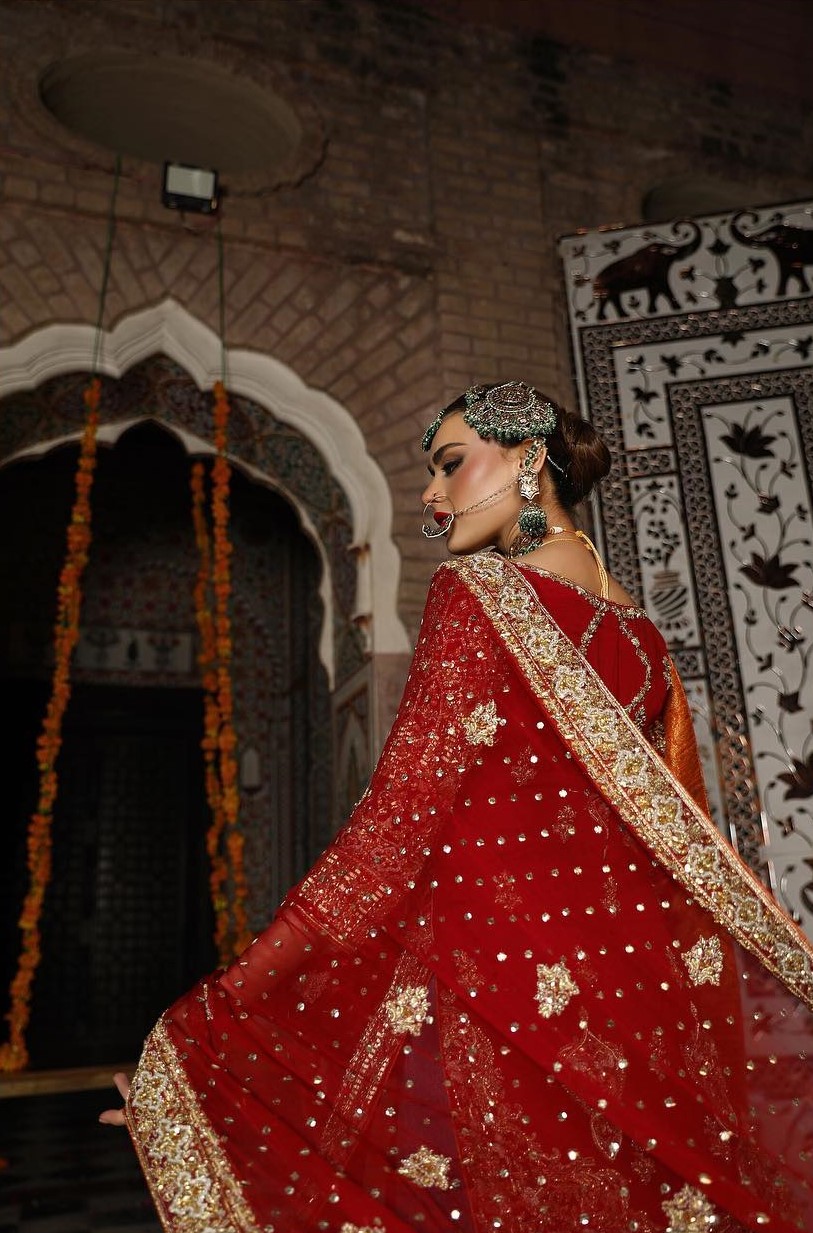 LAL ISHQ